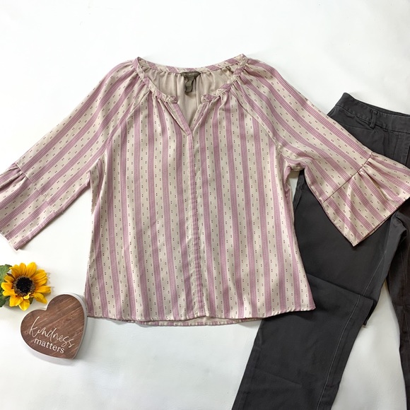 Bit & Bridle Western V Neck Striped Bell Sleeve Blouse - Picture 2 of 8